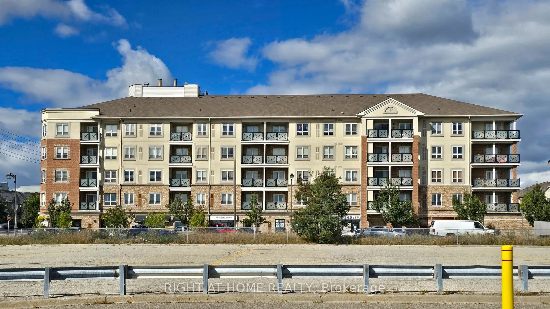 10 Mendelssohn Street, #325