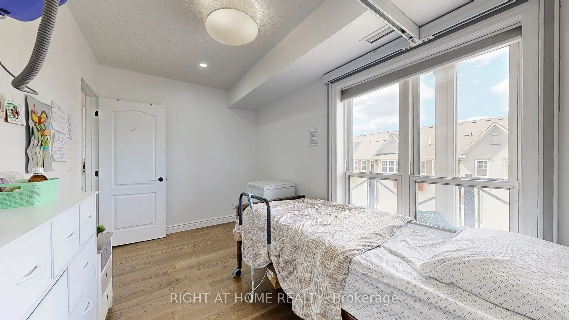 10 Mendelssohn Street, #325