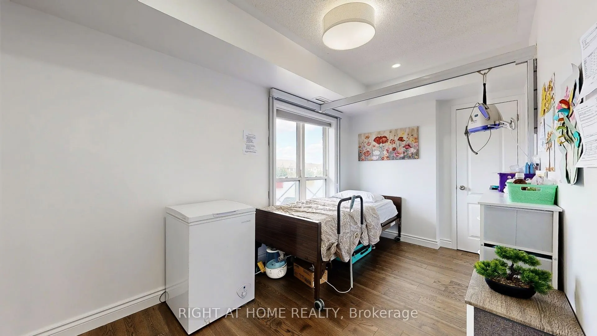 10 Mendelssohn Street, #325