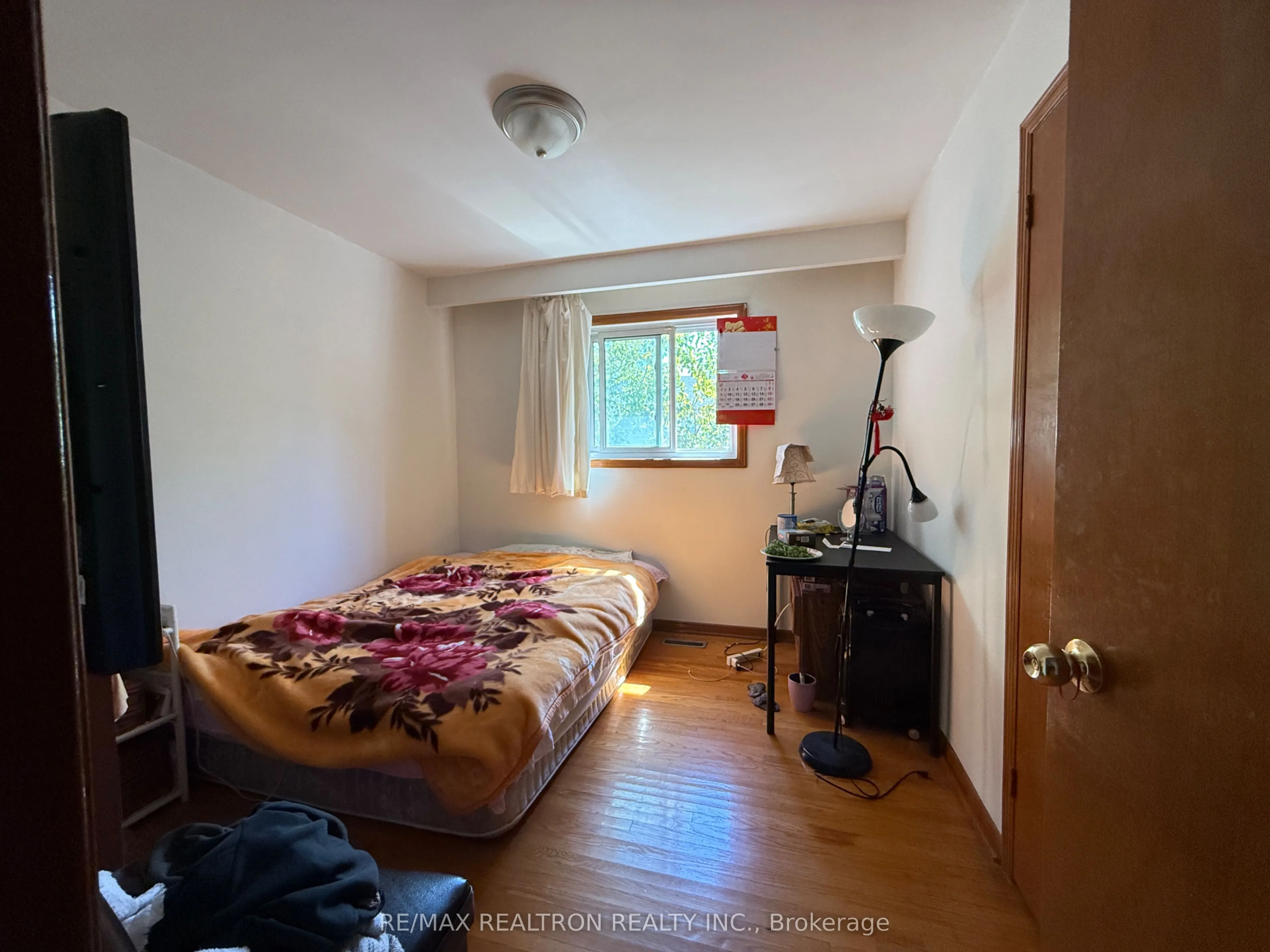 34 Iangrove Terrace, #Main Floor