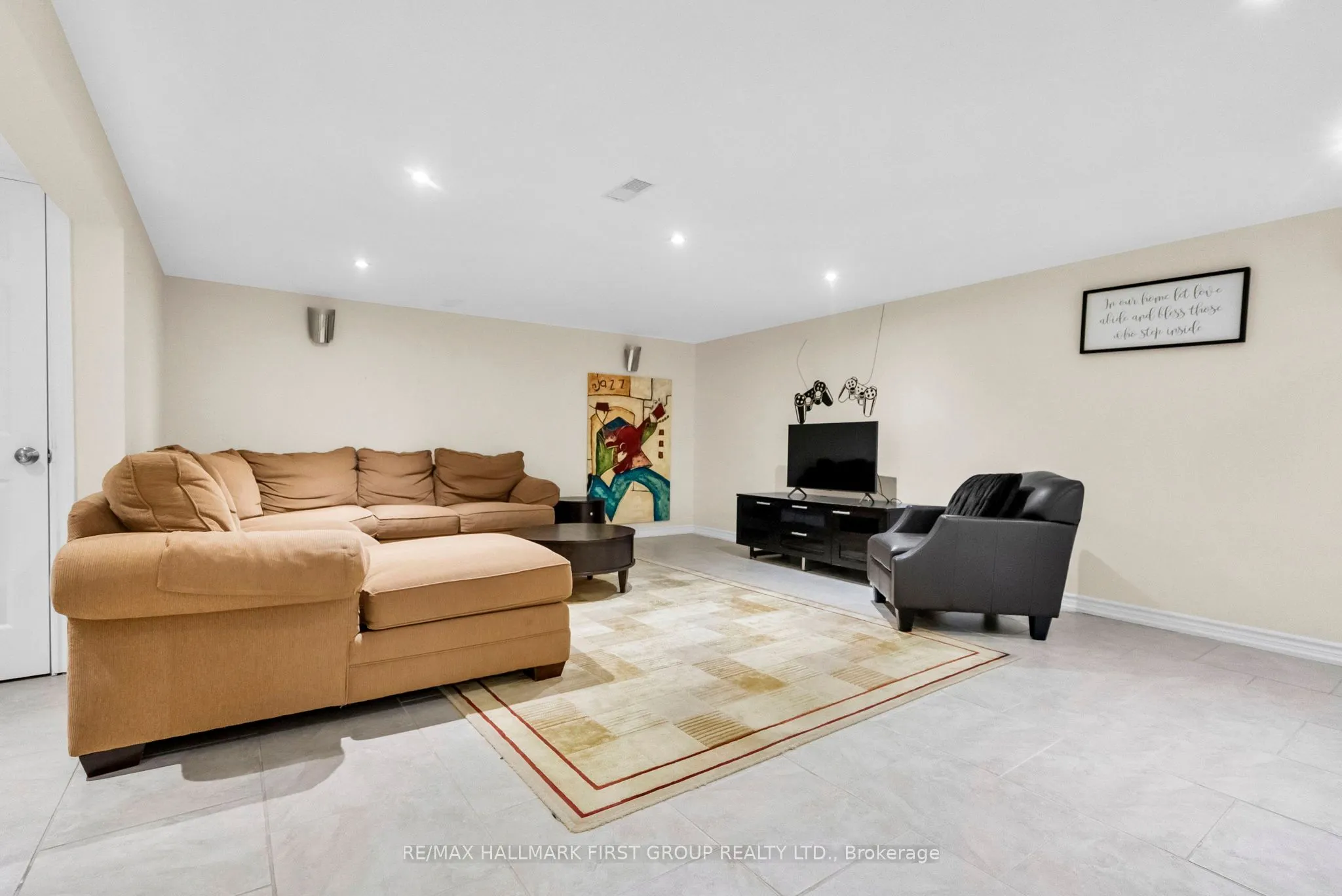 5 McNamara Court