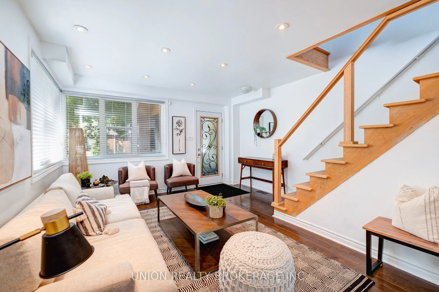 301 Victoria Park Avenue