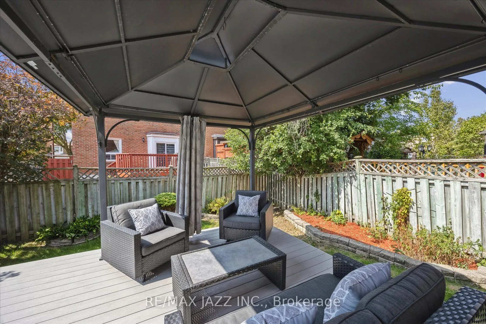 14 Grover Drive