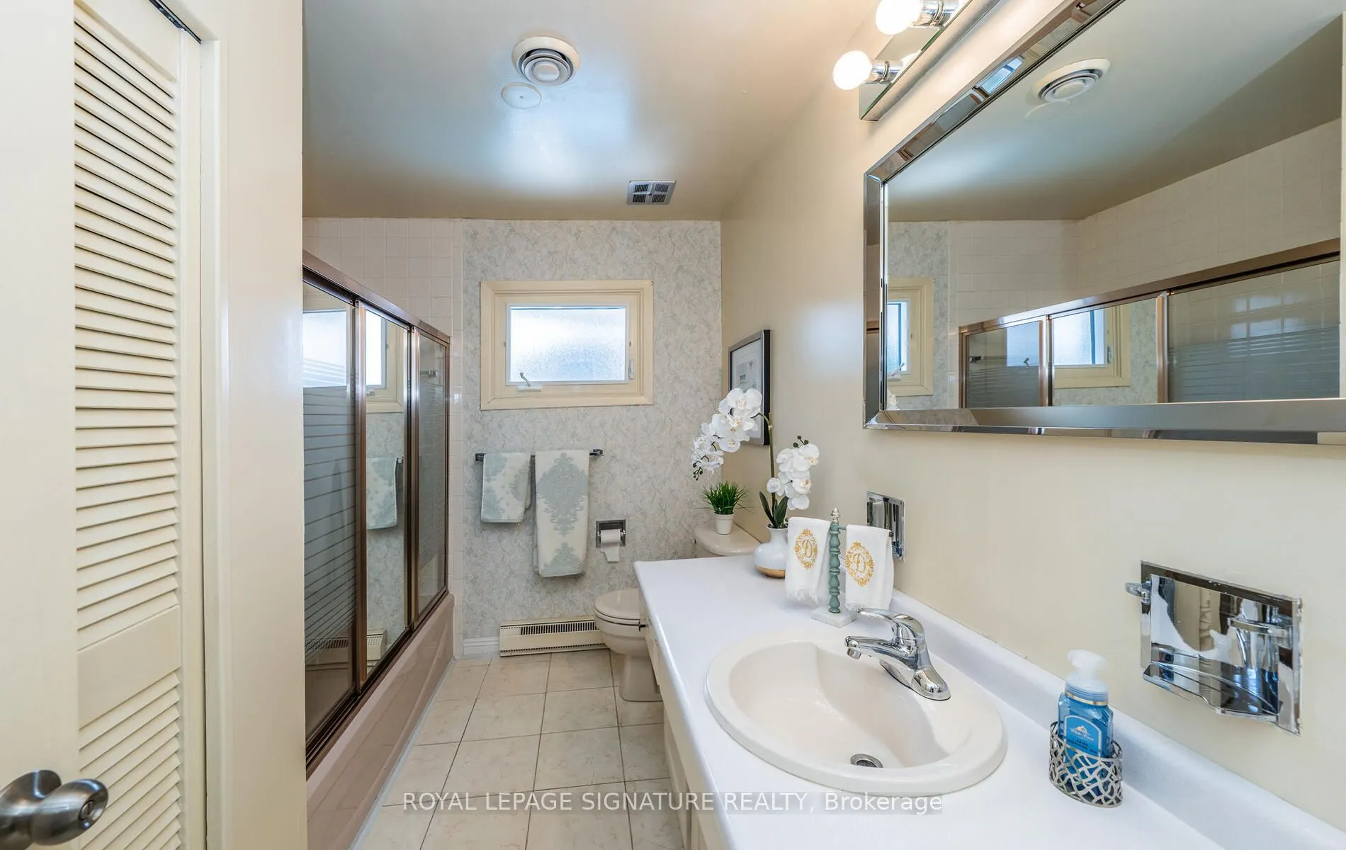 28 Roundwood Court
