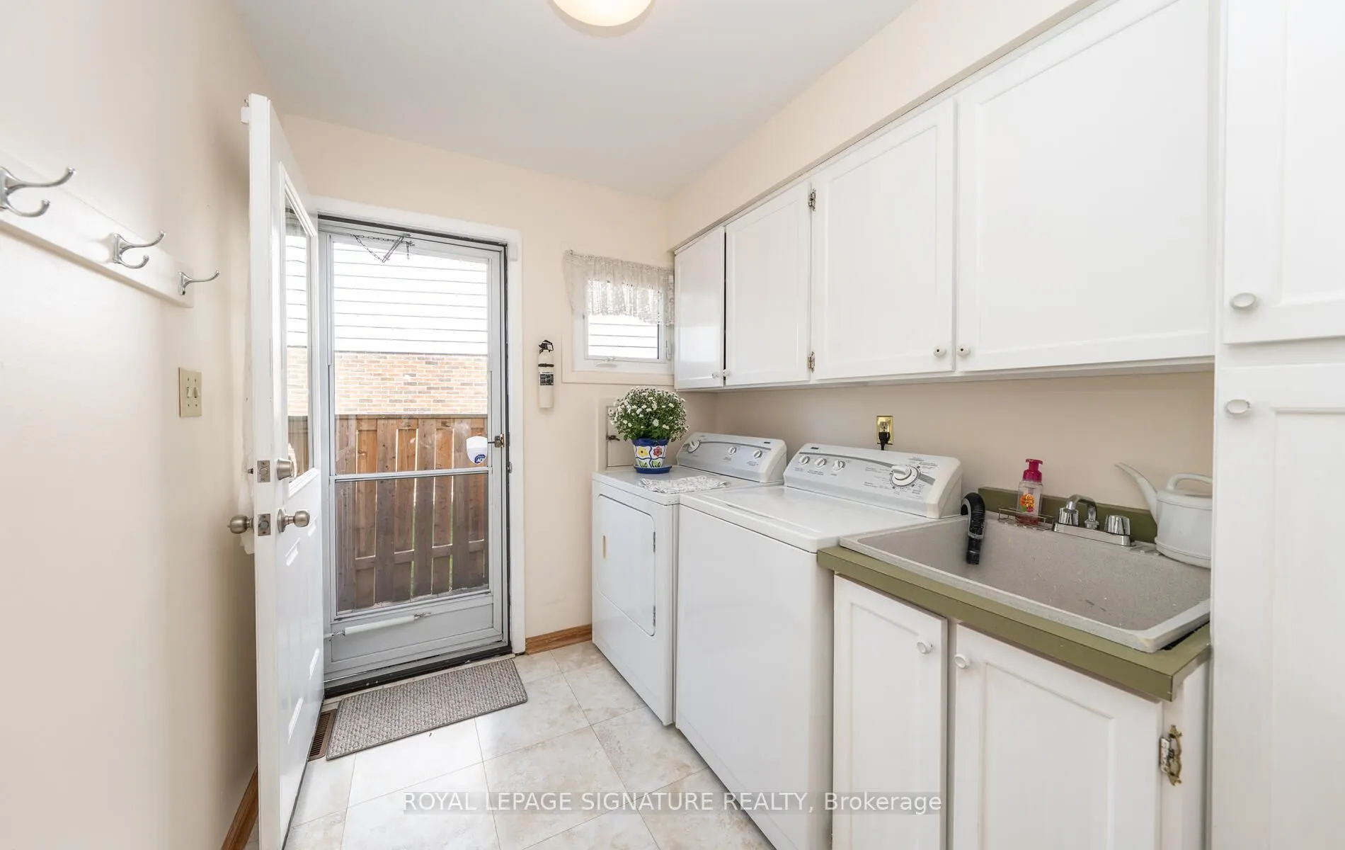 28 Roundwood Court