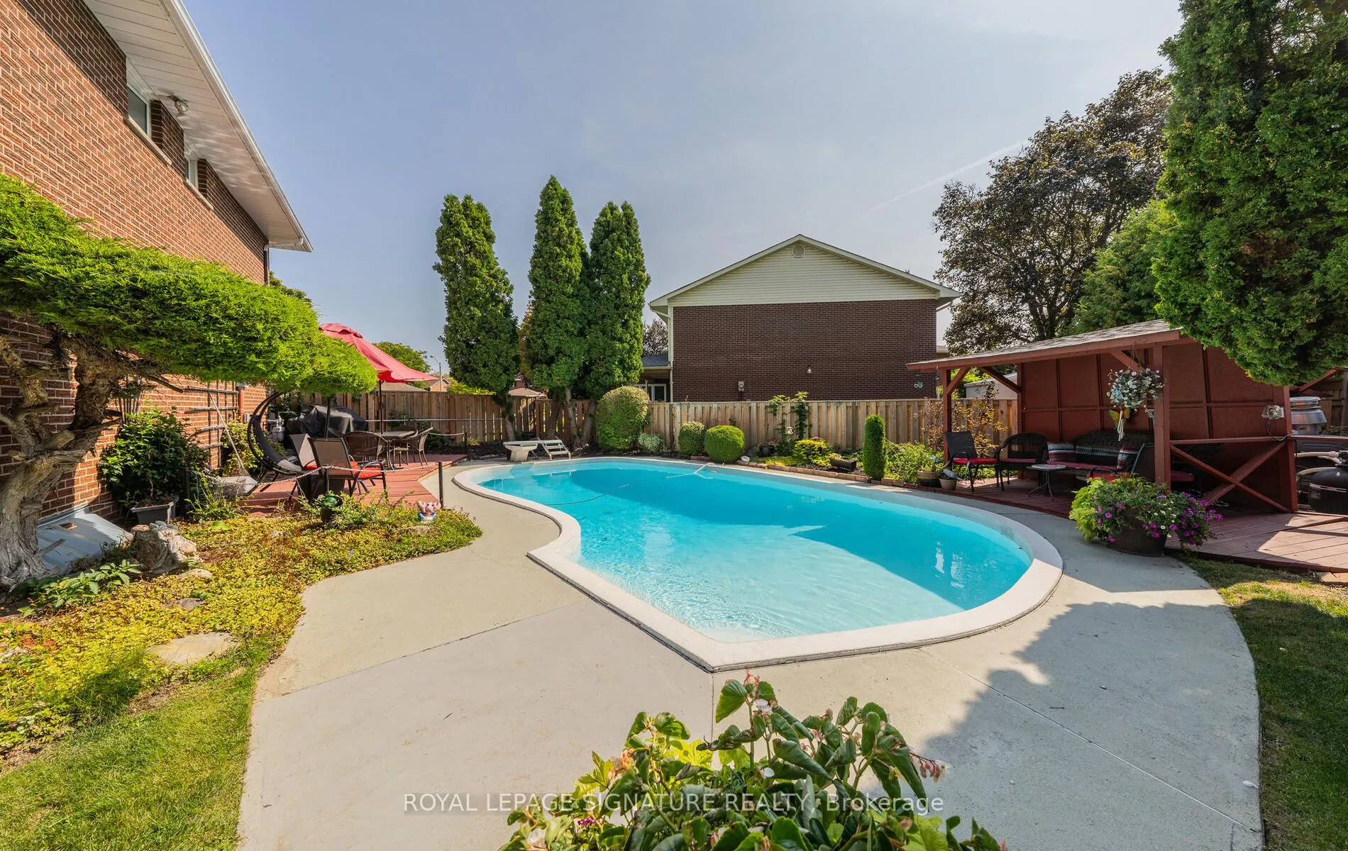 28 Roundwood Court