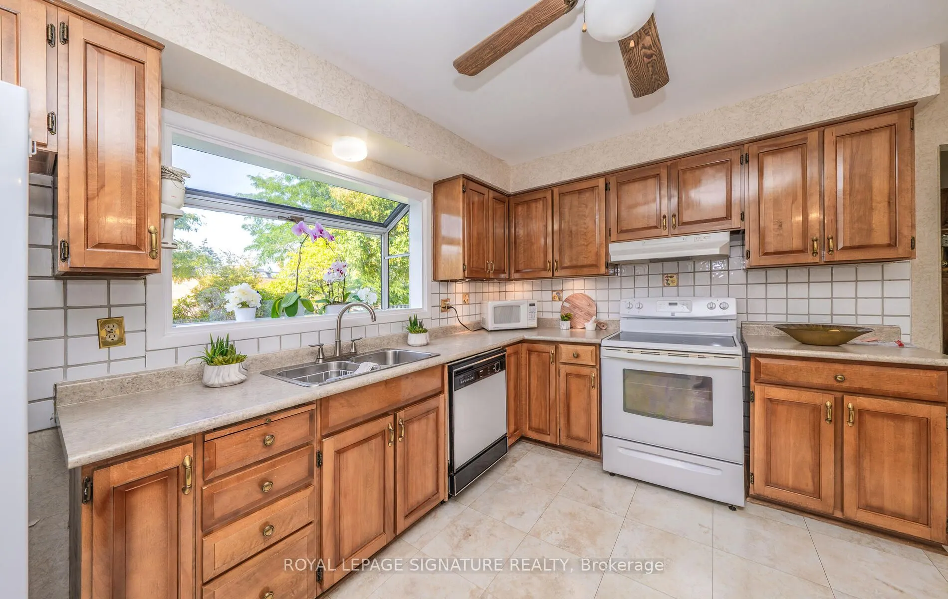 28 Roundwood Court