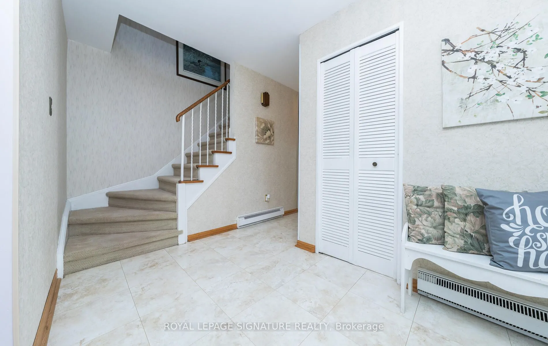 28 Roundwood Court