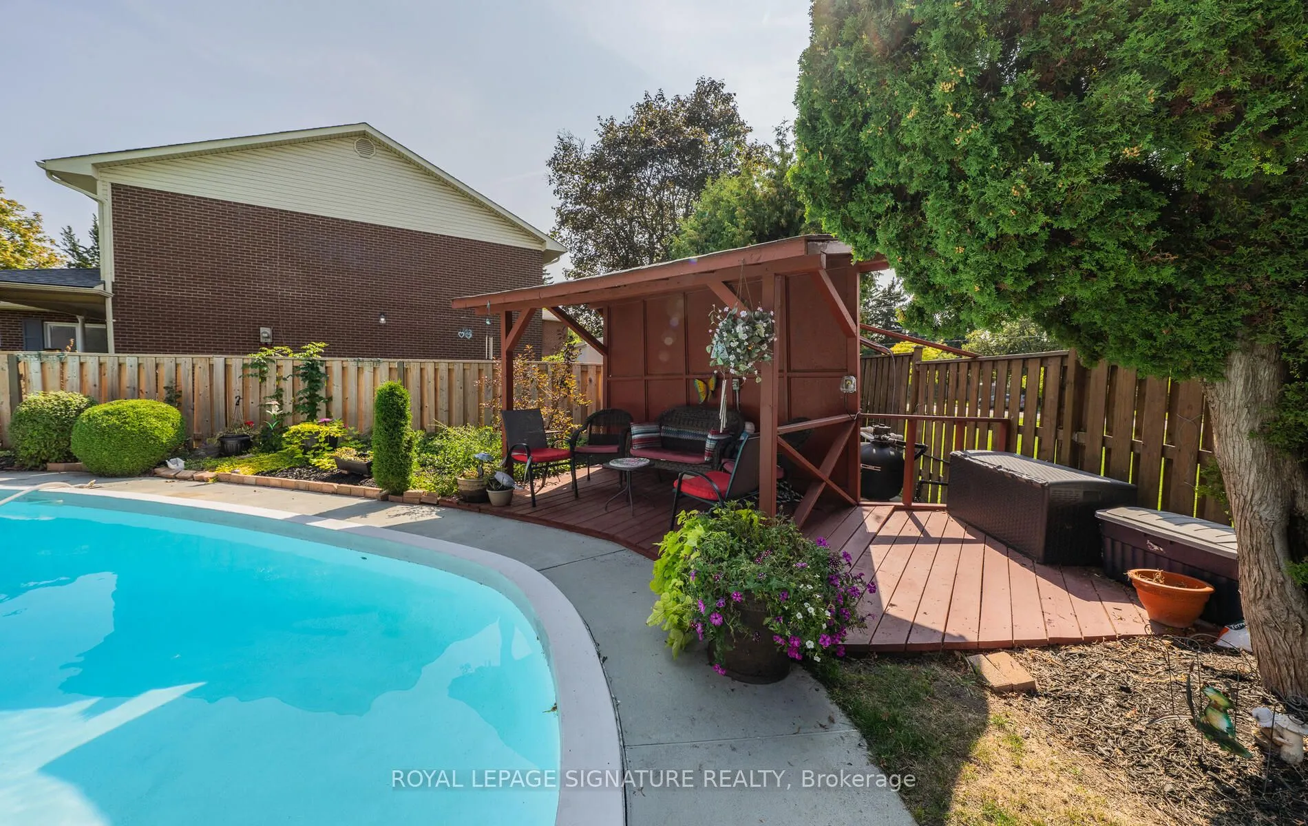 28 Roundwood Court