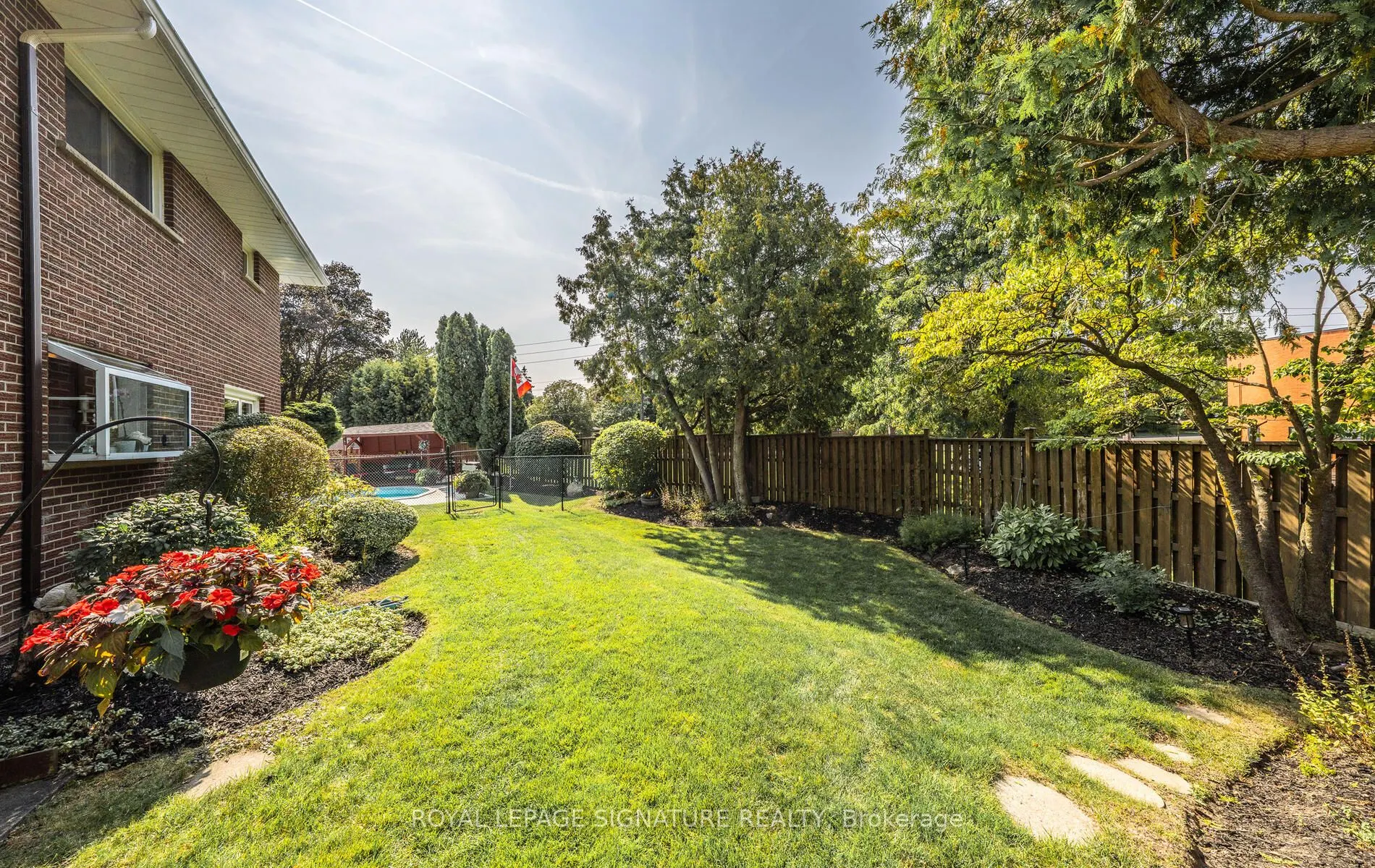 28 Roundwood Court