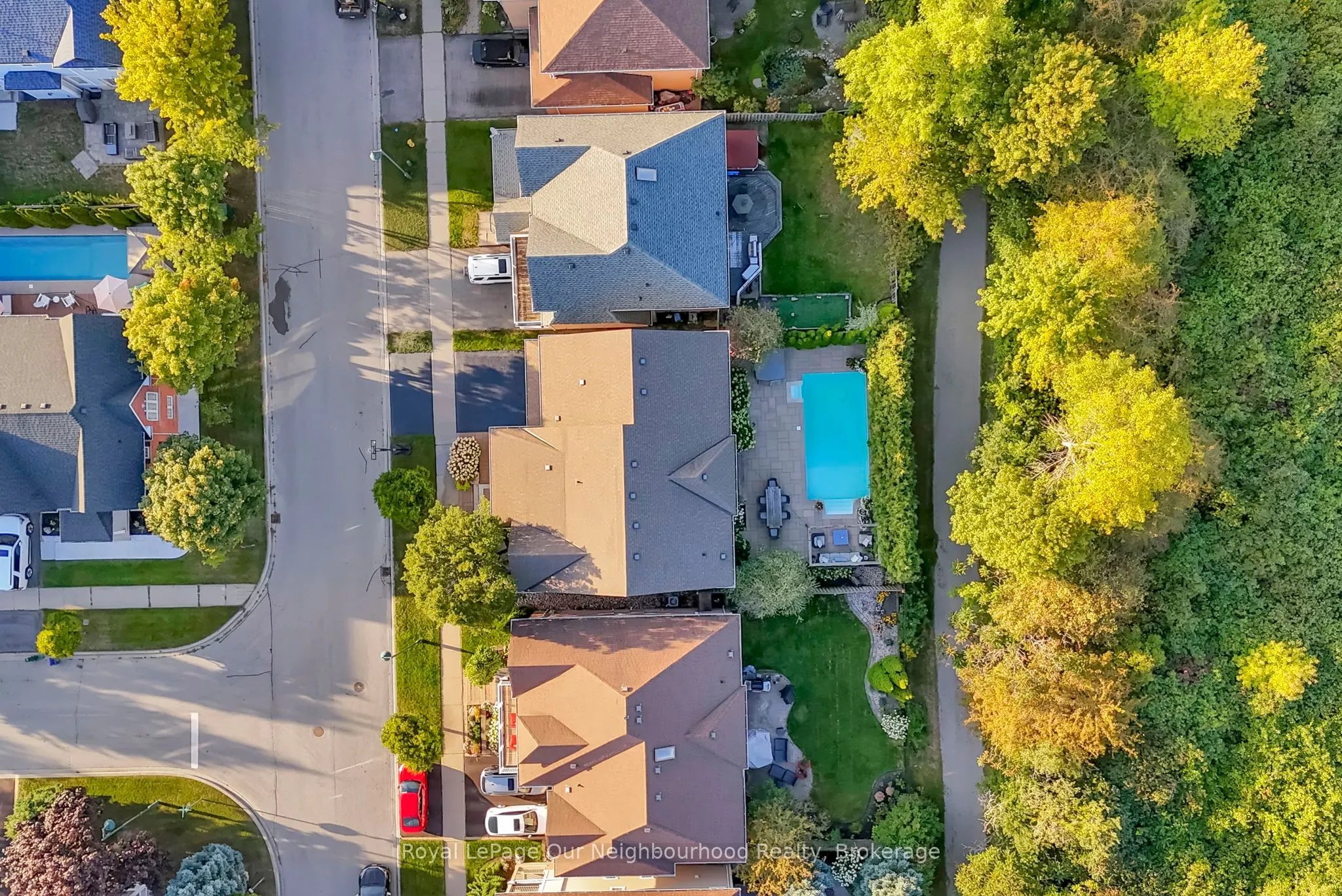106 Hoile Drive N