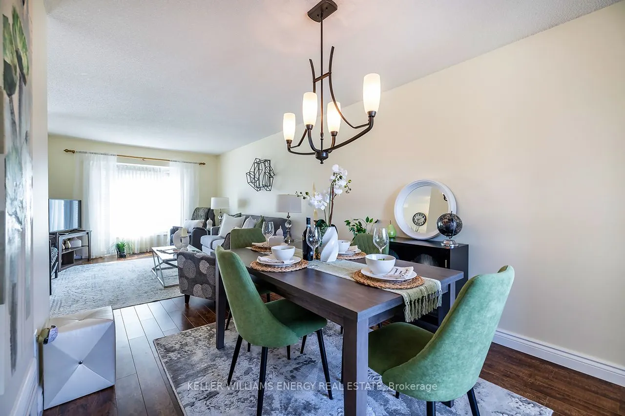 623 Dunrobin Court