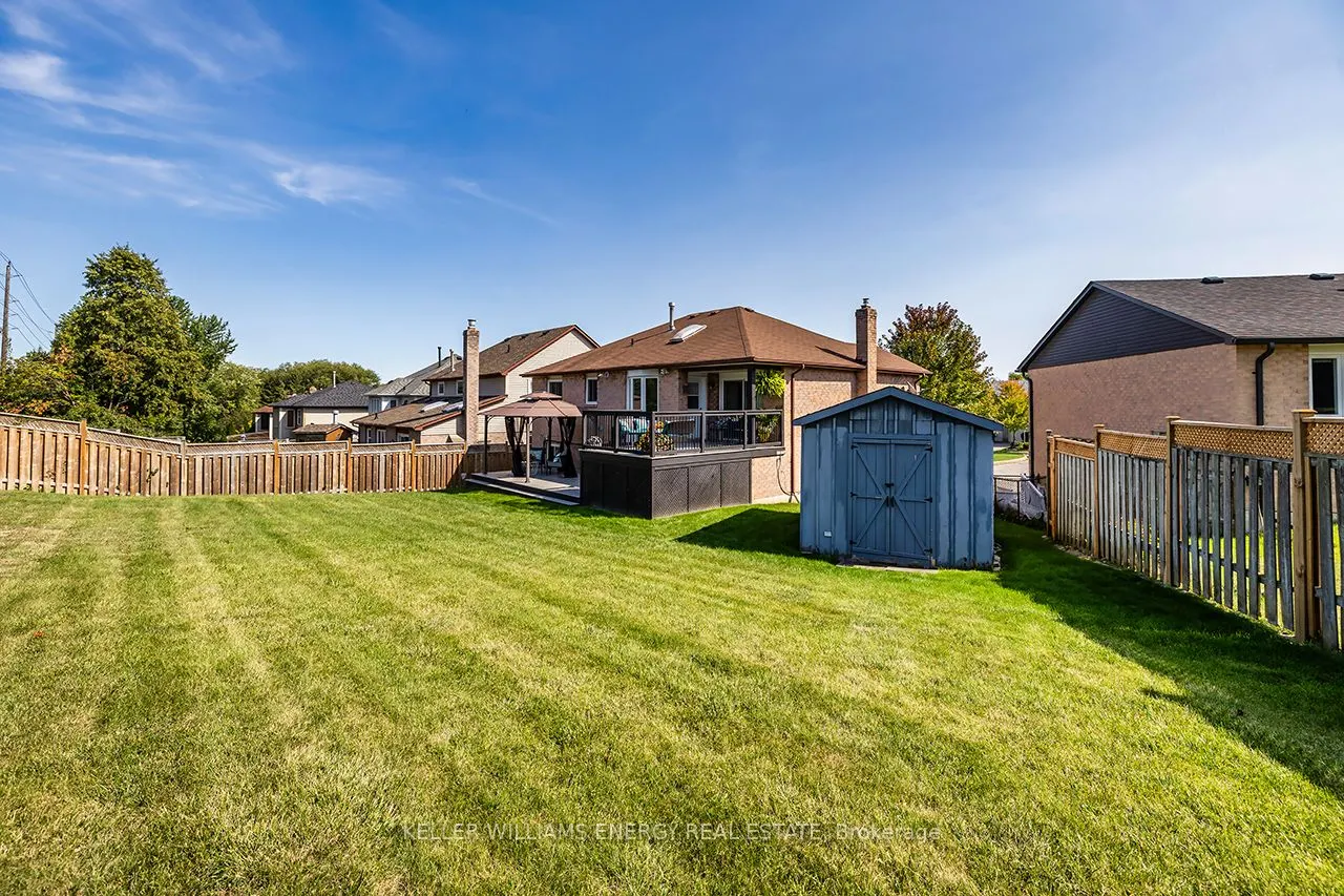 623 Dunrobin Court