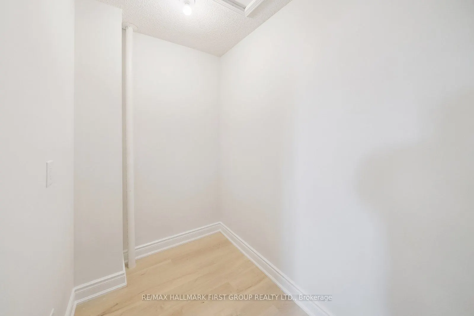 1400 The Esplanade Road N, #806