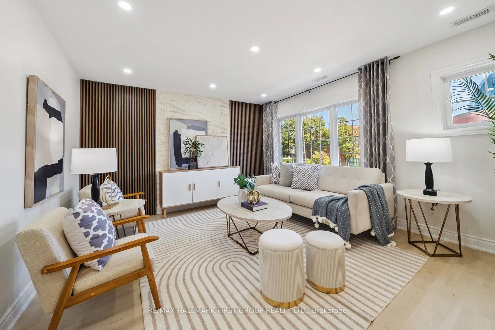 1400 The Esplanade Road N, #806