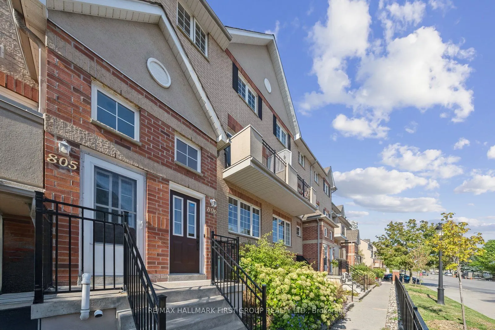 1400 The Esplanade Road N, #806