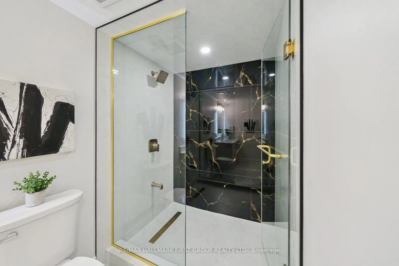 1400 The Esplanade Road N, #806