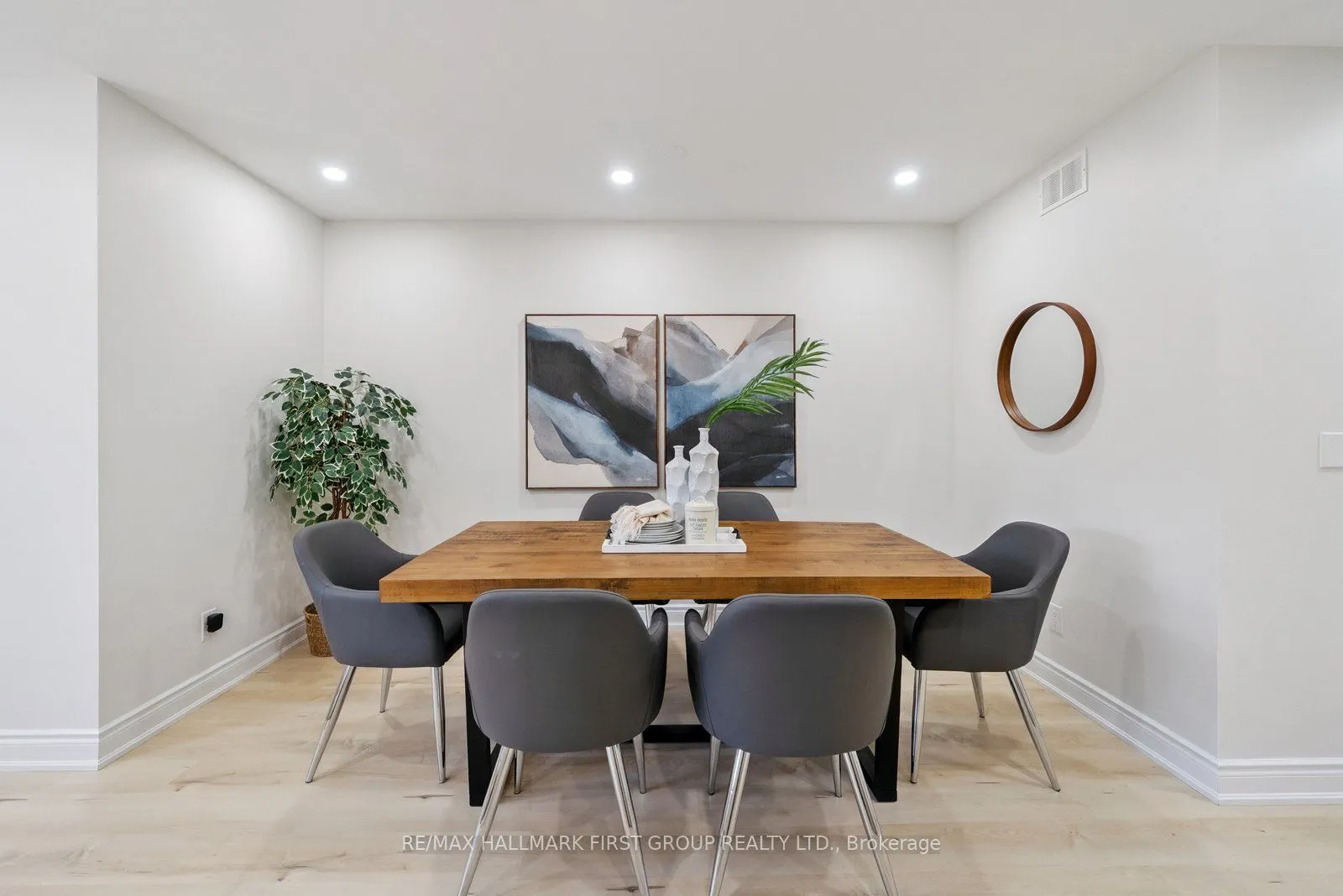 1400 The Esplanade Road N, #806