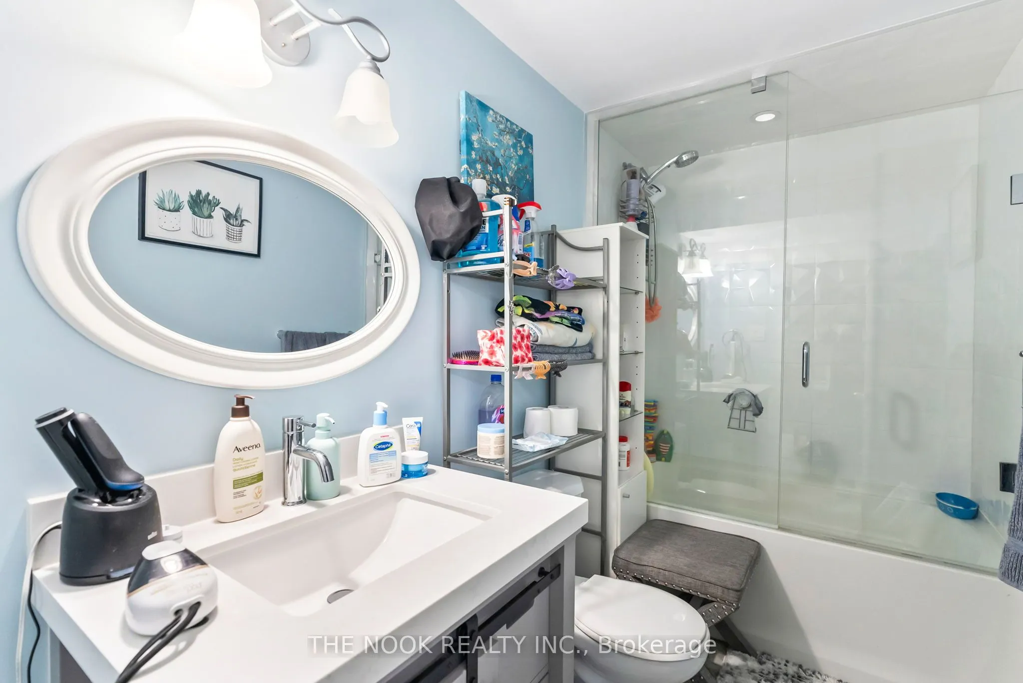 1041 Meadowridge Crescent