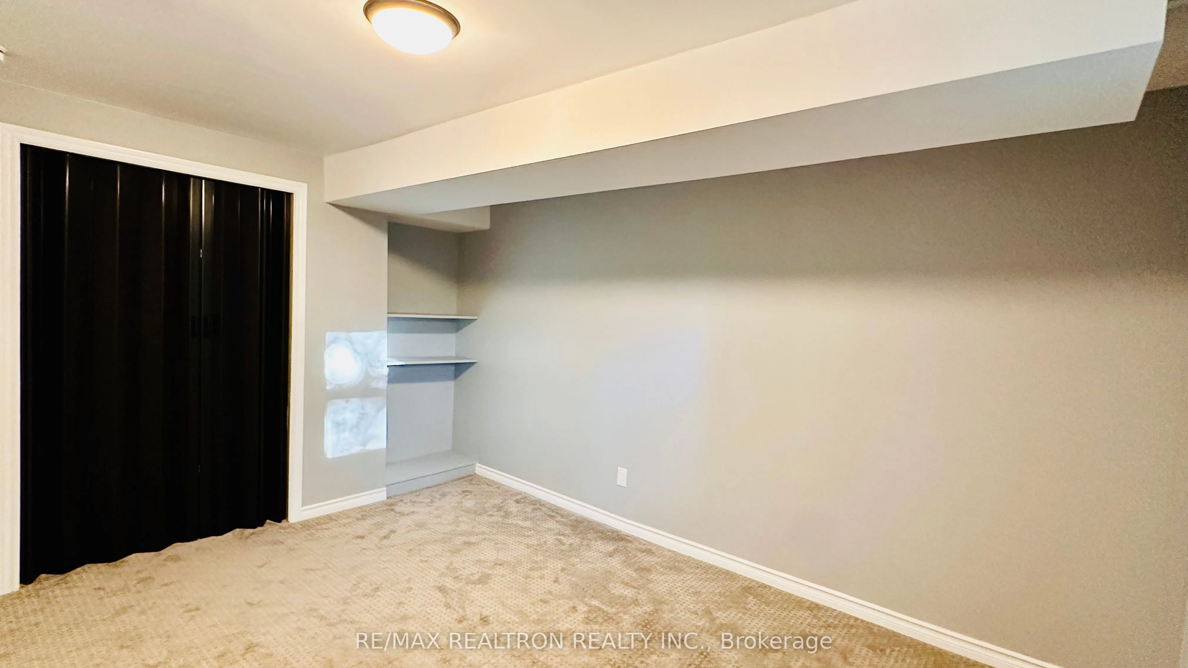 35 Harland Crescent