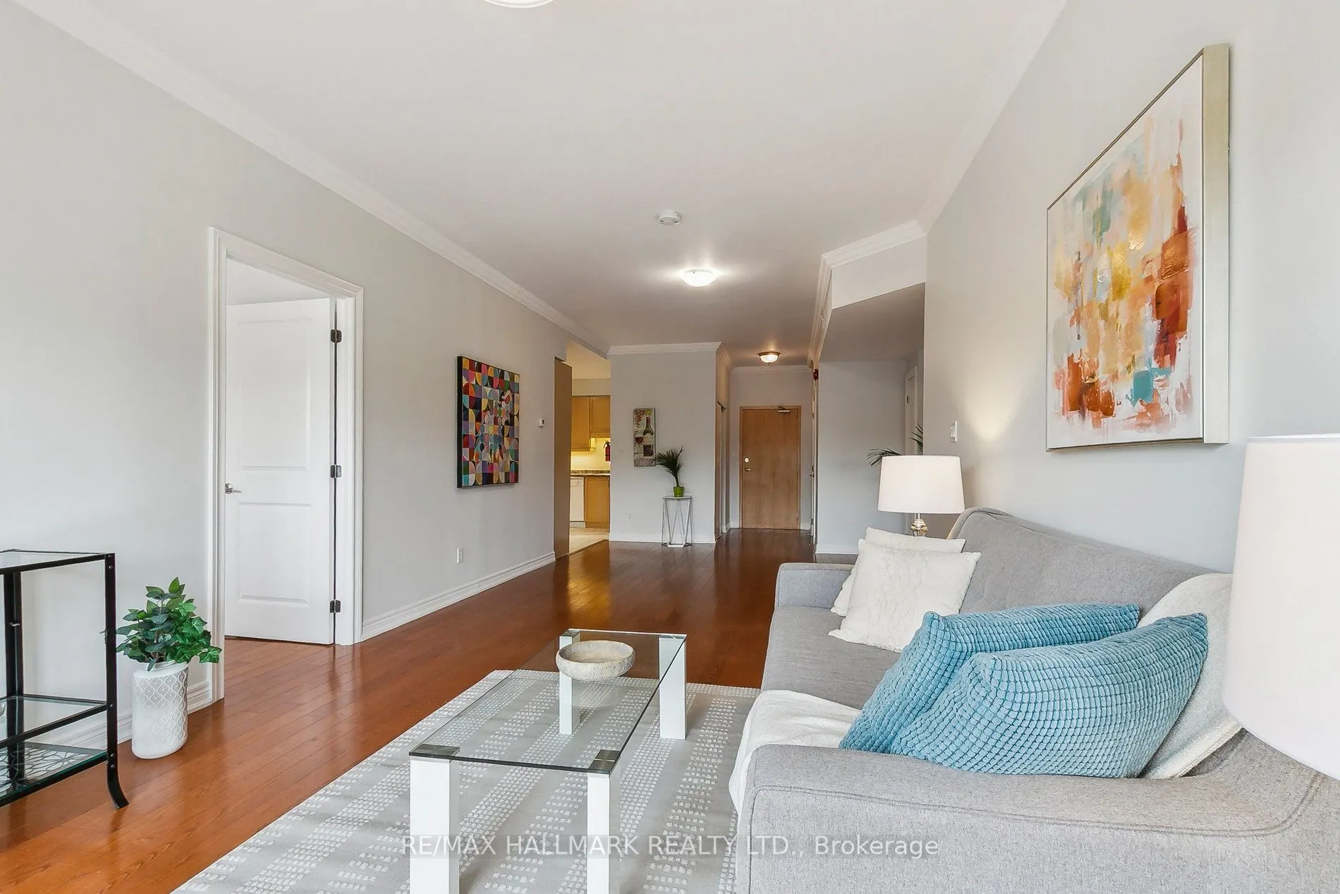 1 Lawlor Avenue, #206
