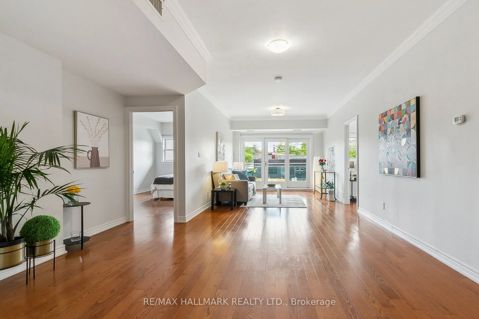 1 Lawlor Avenue, #206