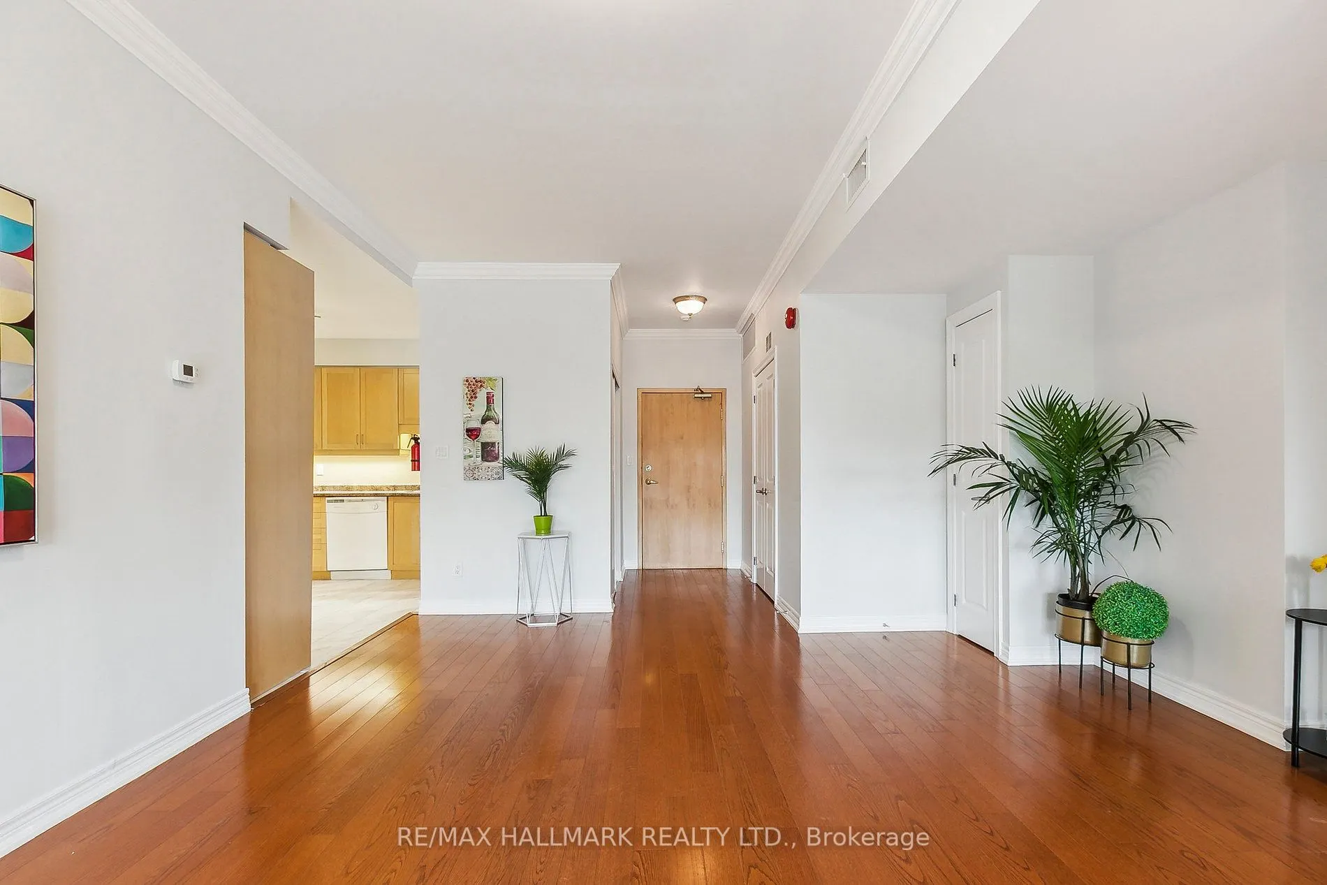 1 Lawlor Avenue, #206