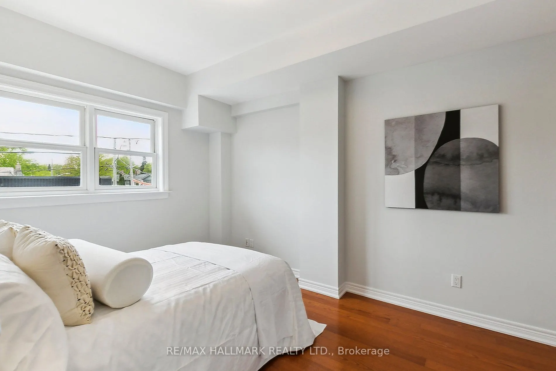 1 Lawlor Avenue, #206