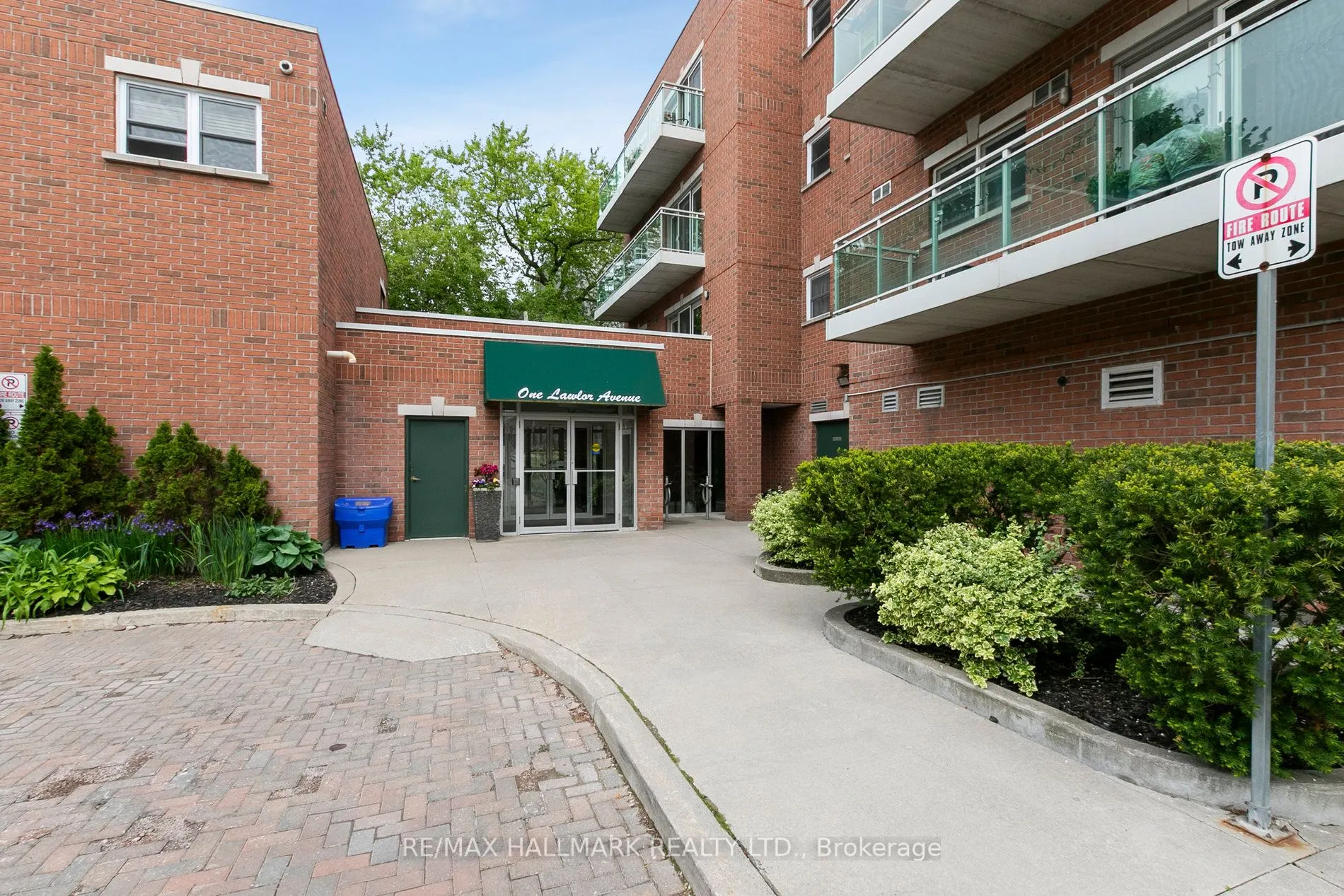 1 Lawlor Avenue, #206