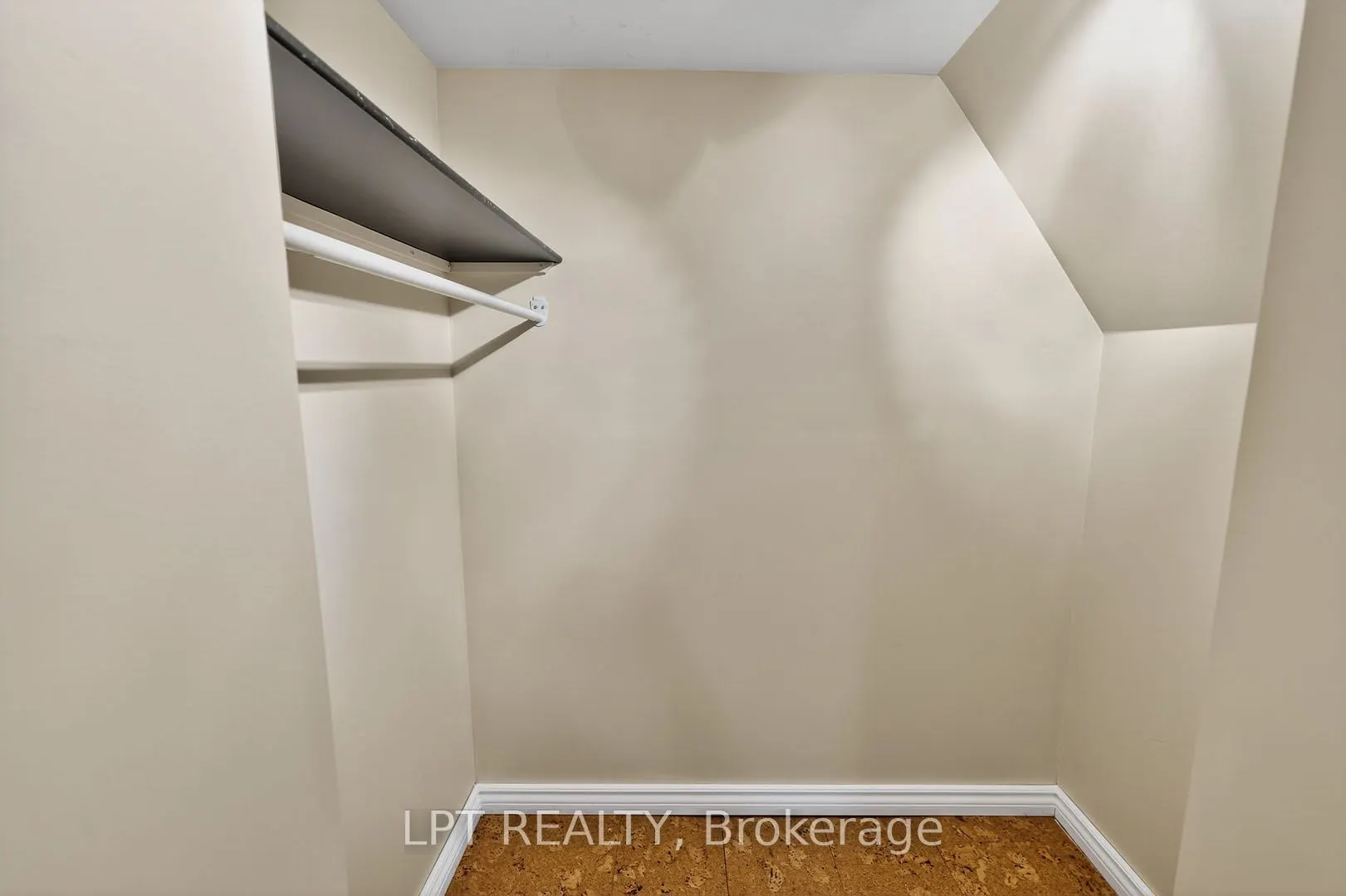 804 Beech Street W