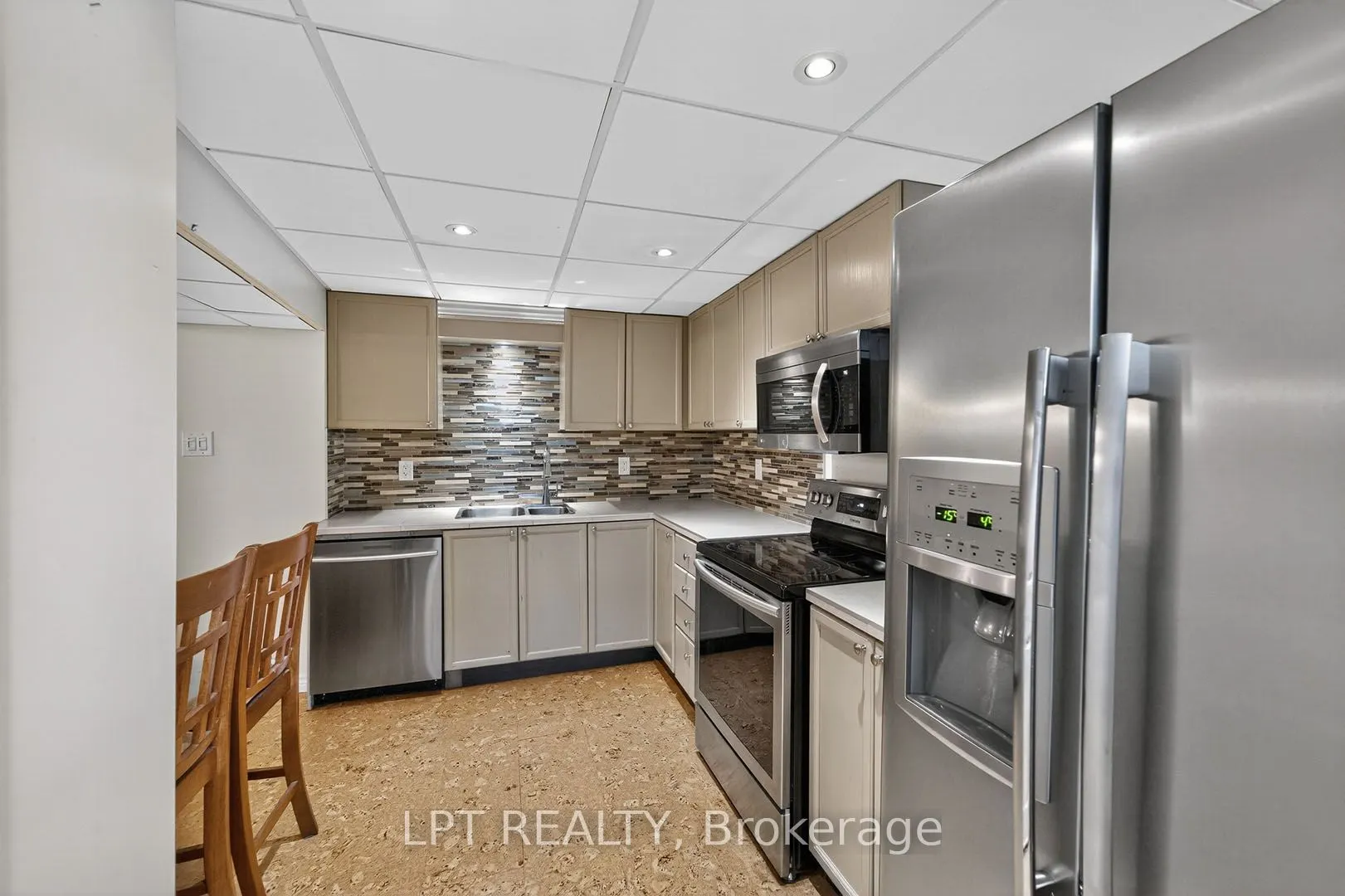 804 Beech Street W