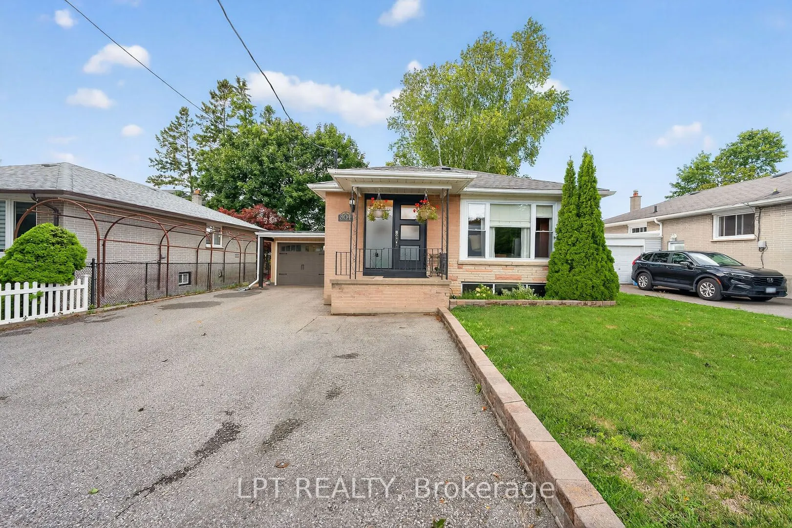 804 Beech Street W