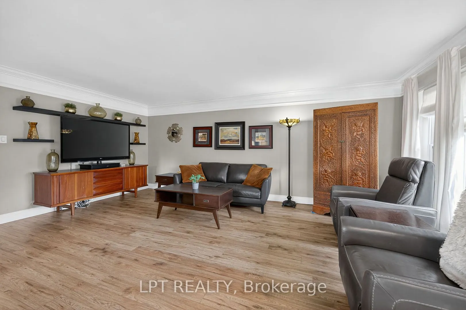 804 Beech Street W