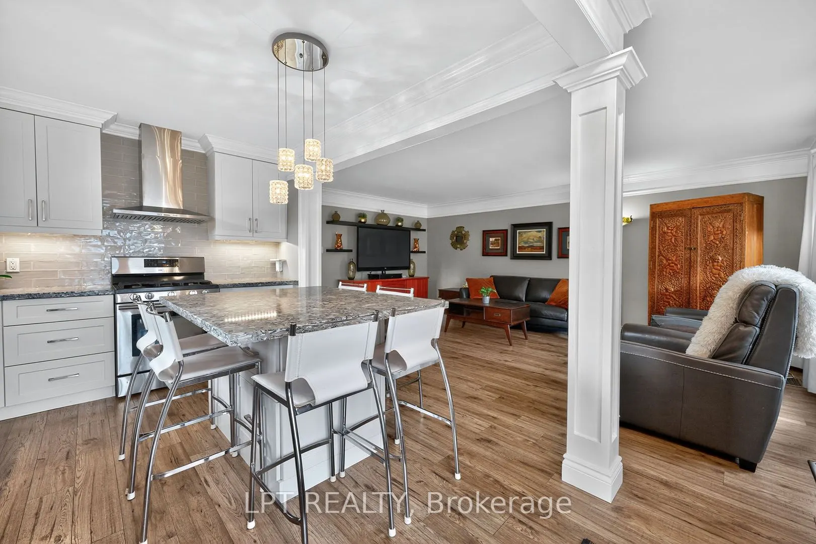 804 Beech Street W