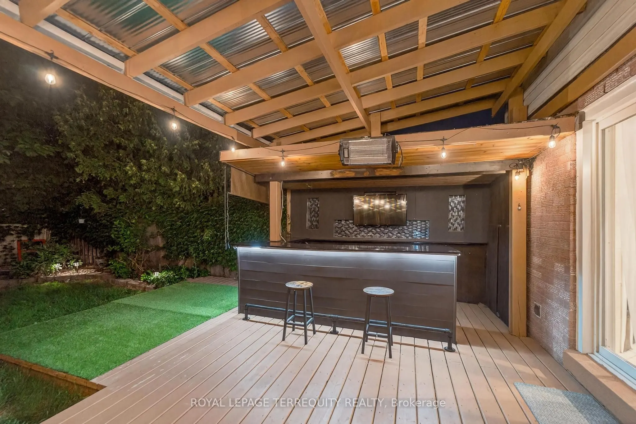 18 Kershaw Street