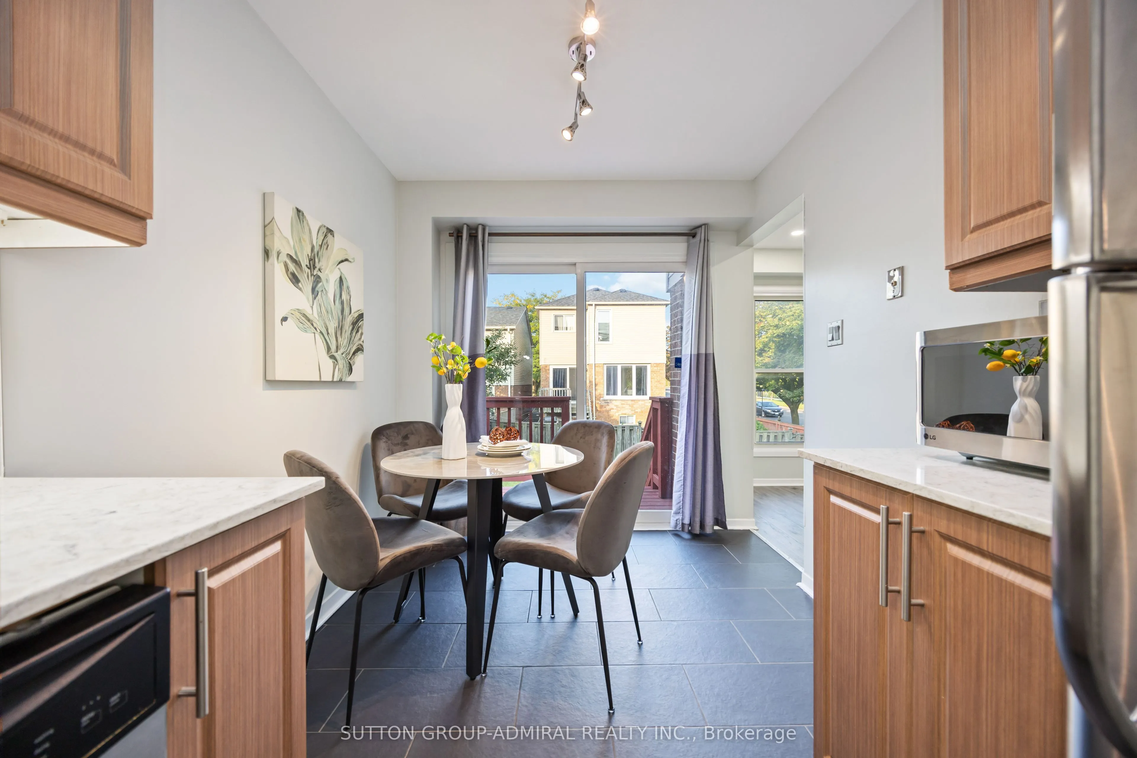 12 Tilburn Place
