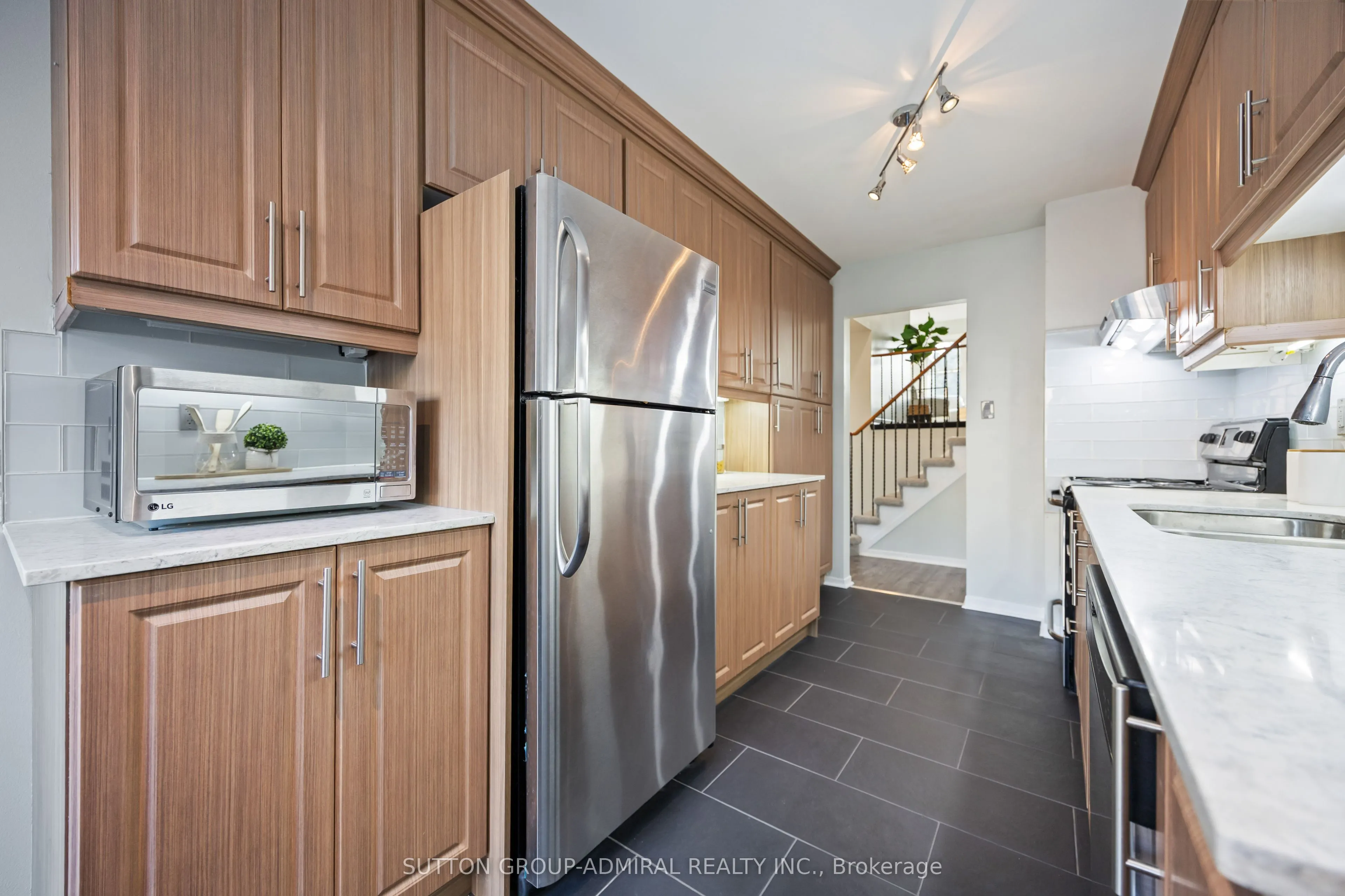 12 Tilburn Place