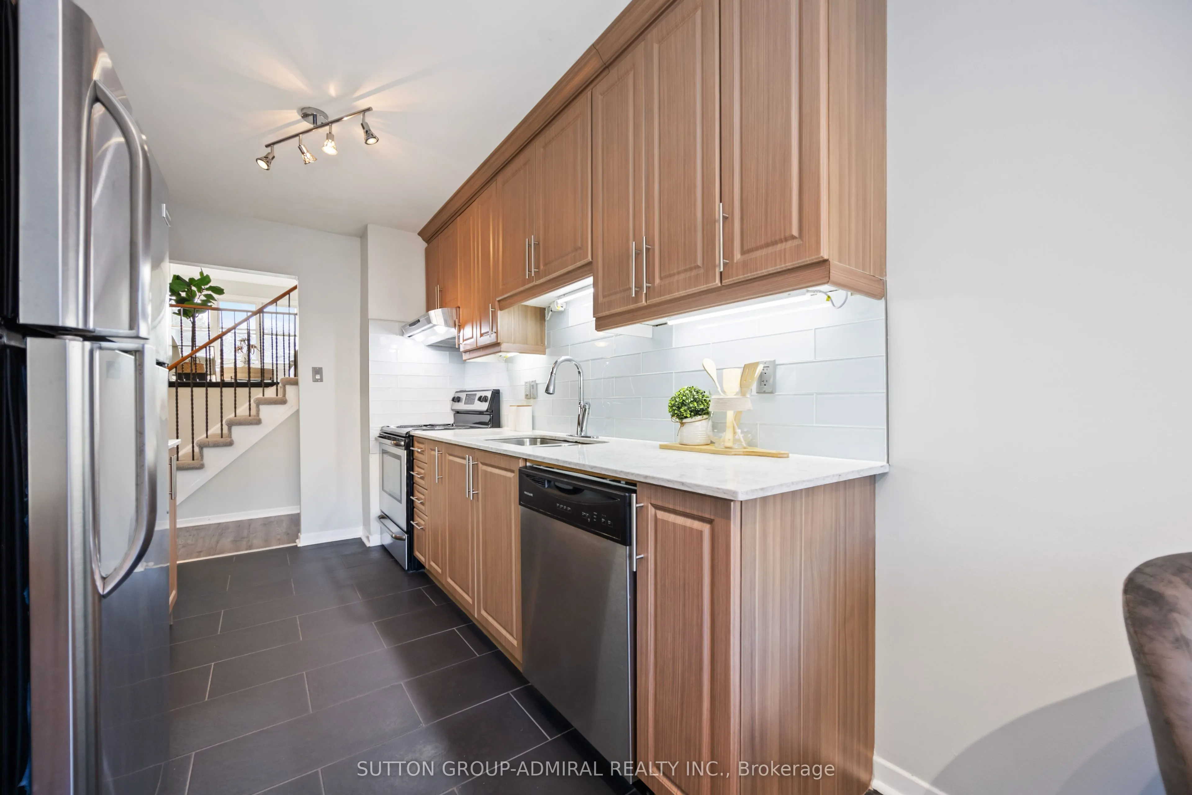 12 Tilburn Place