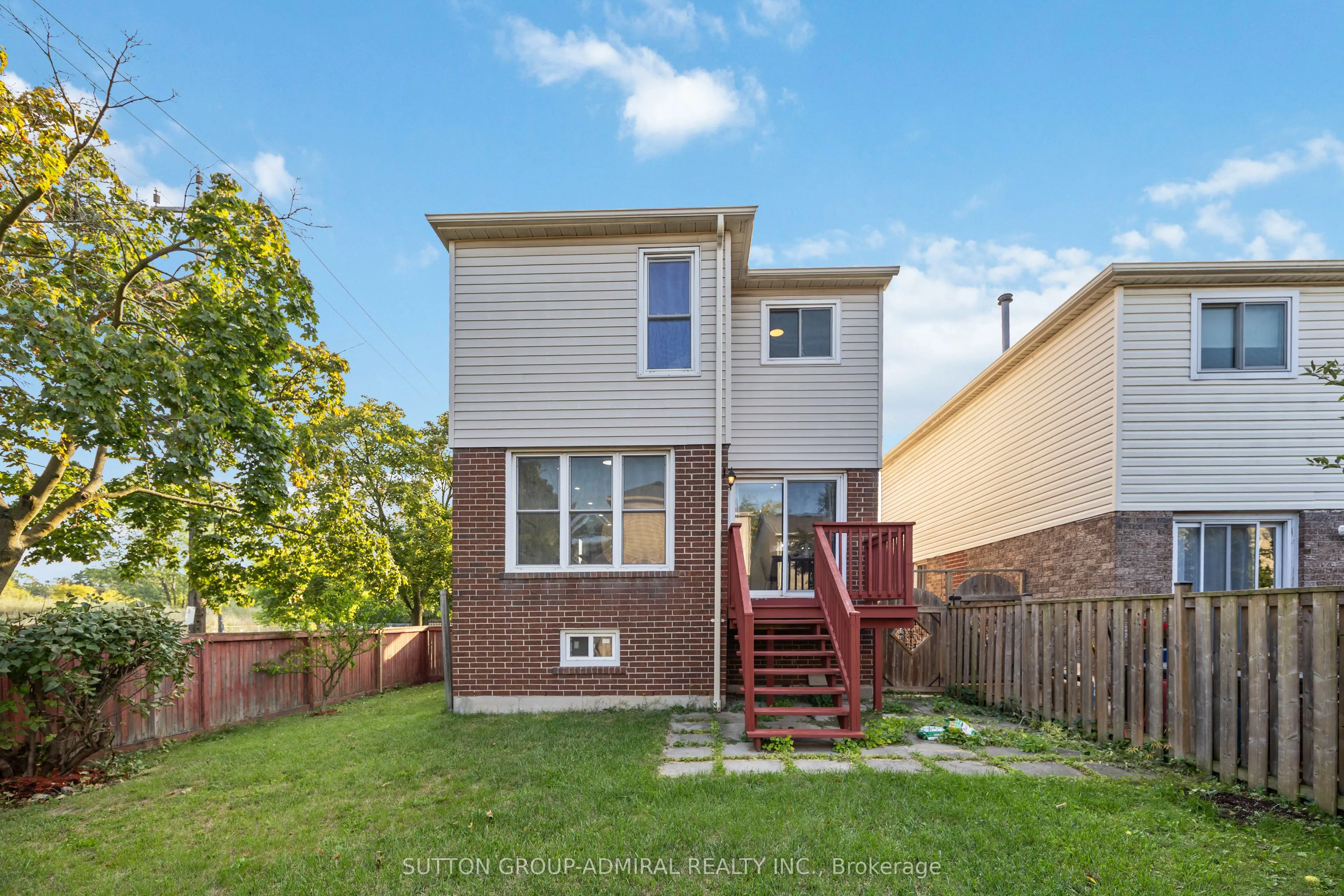 12 Tilburn Place