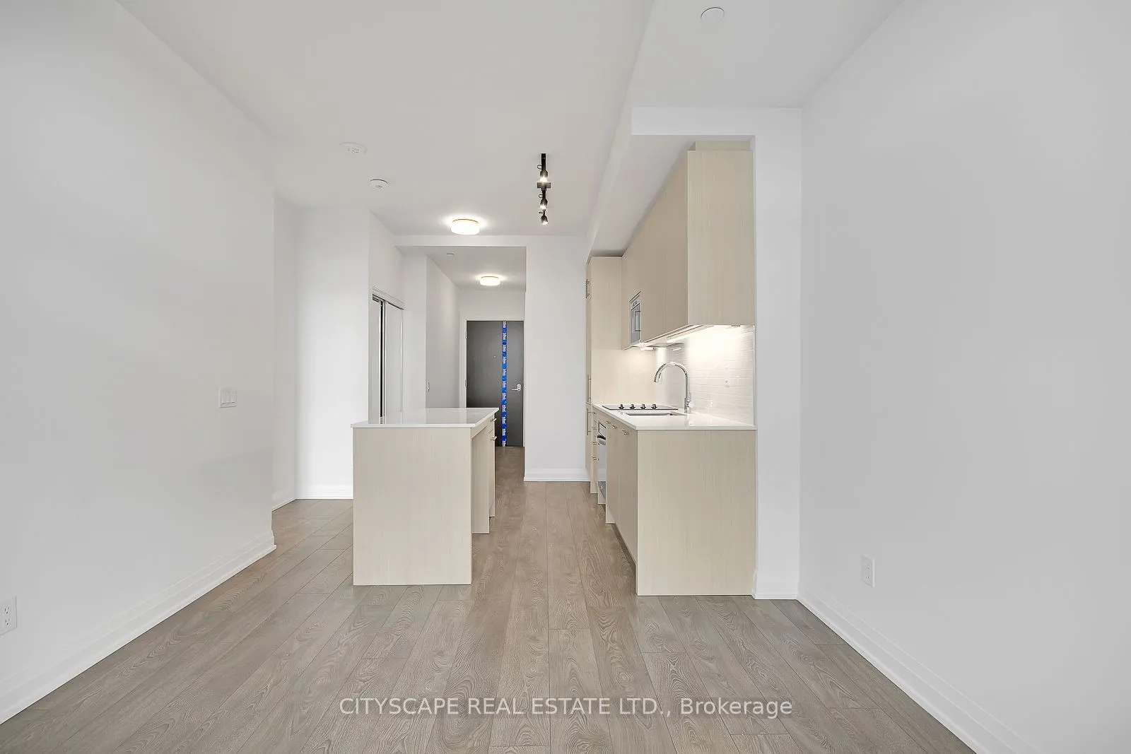 286 Main Street, #312