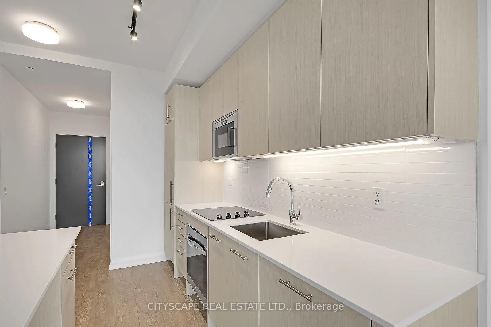 286 Main Street, #312