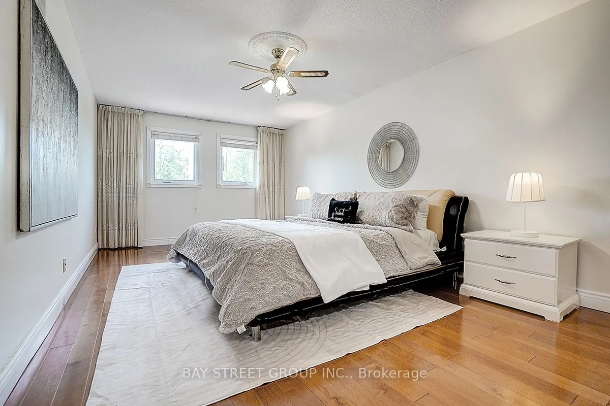11 Sunbird Crescent