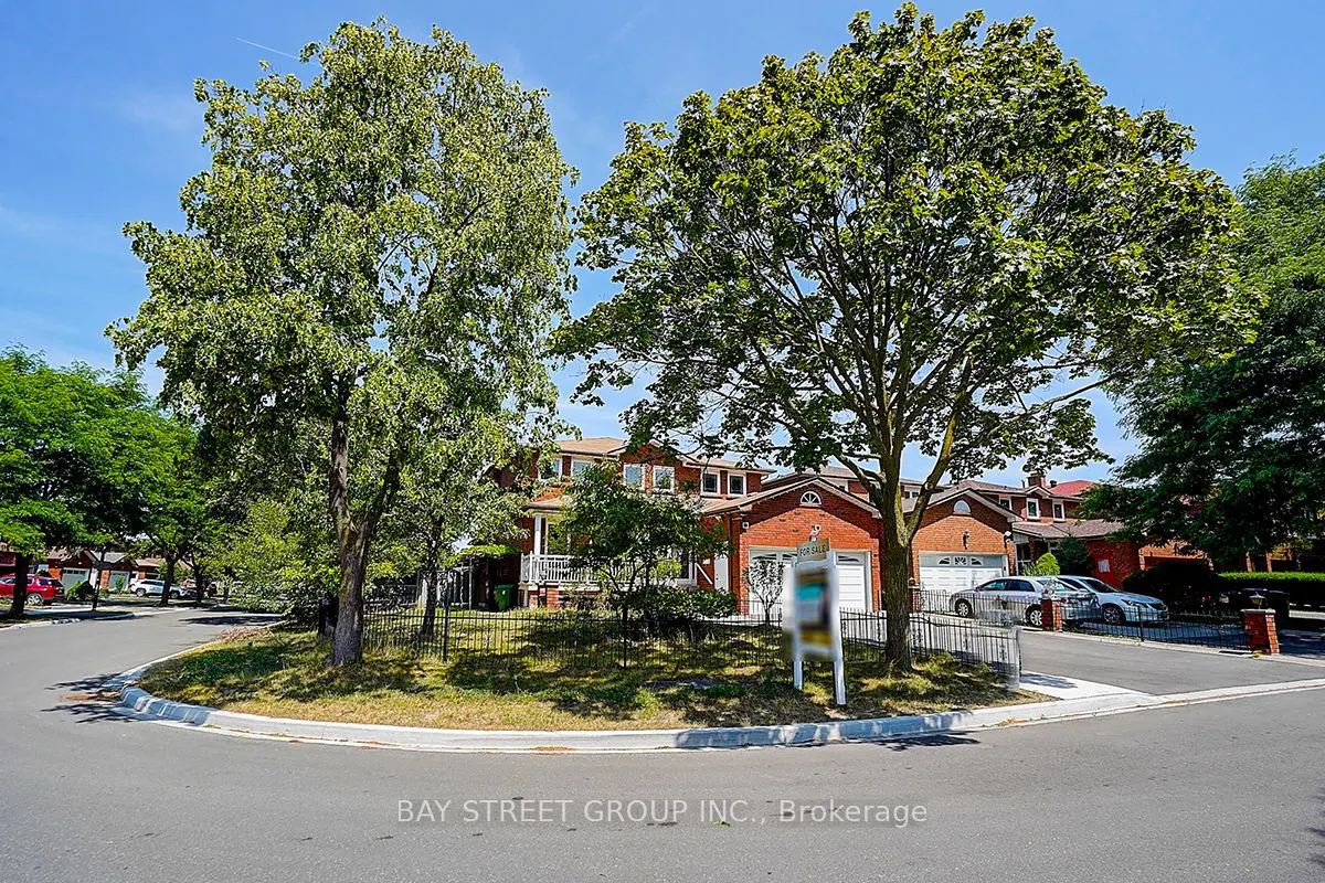 11 Sunbird Crescent