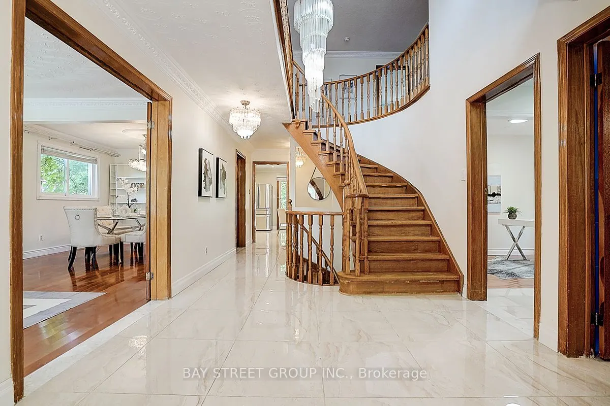 11 Sunbird Crescent