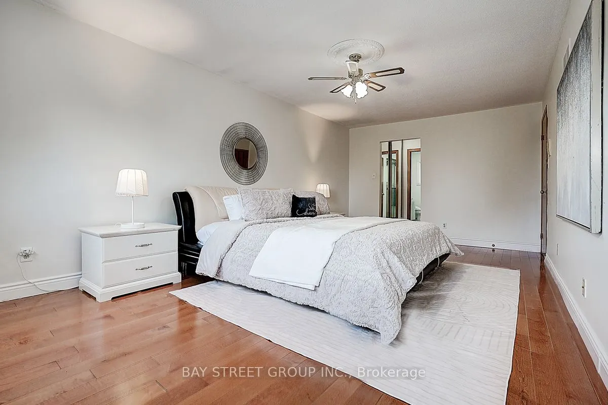 11 Sunbird Crescent