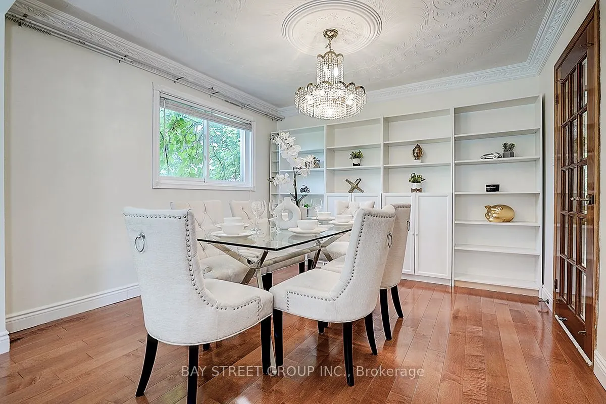 11 Sunbird Crescent