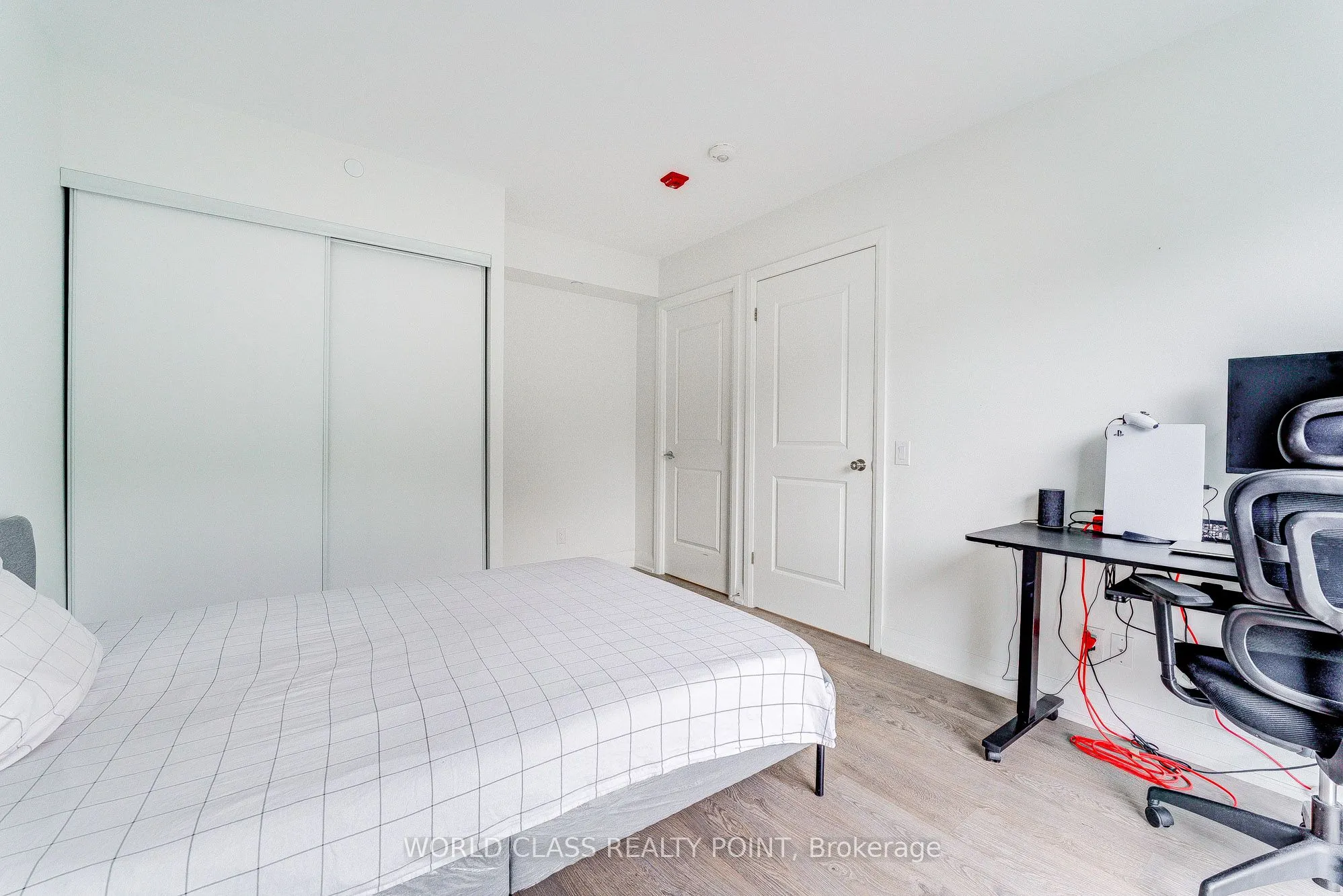 1400 Kingston Road, #408