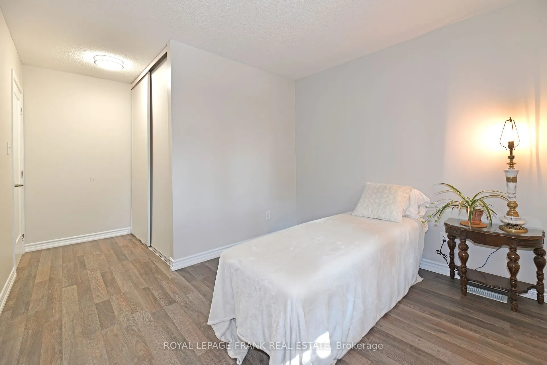 1104 Old Pye Court