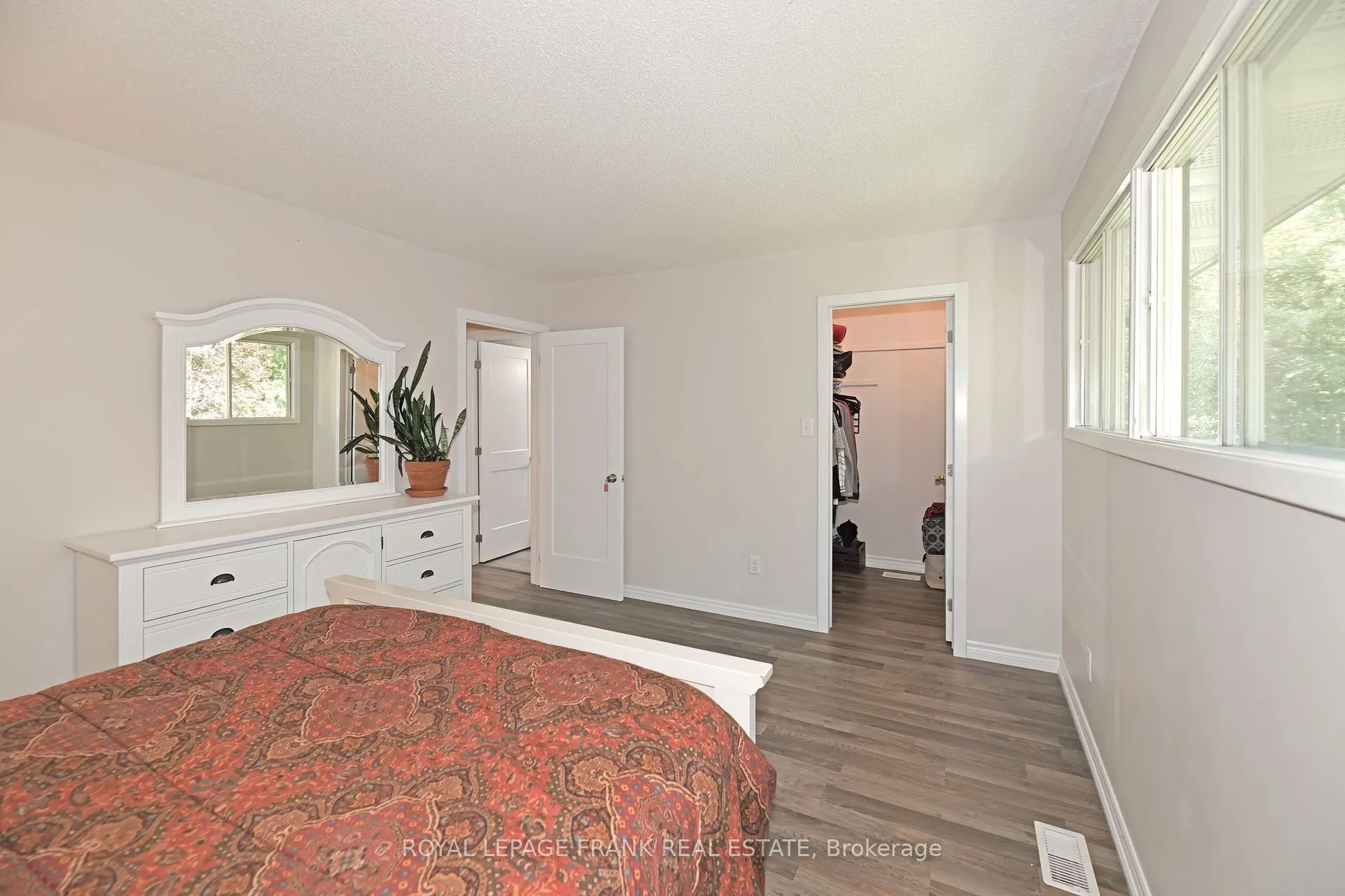 1104 Old Pye Court