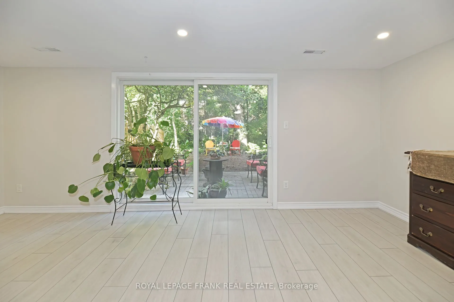1104 Old Pye Court